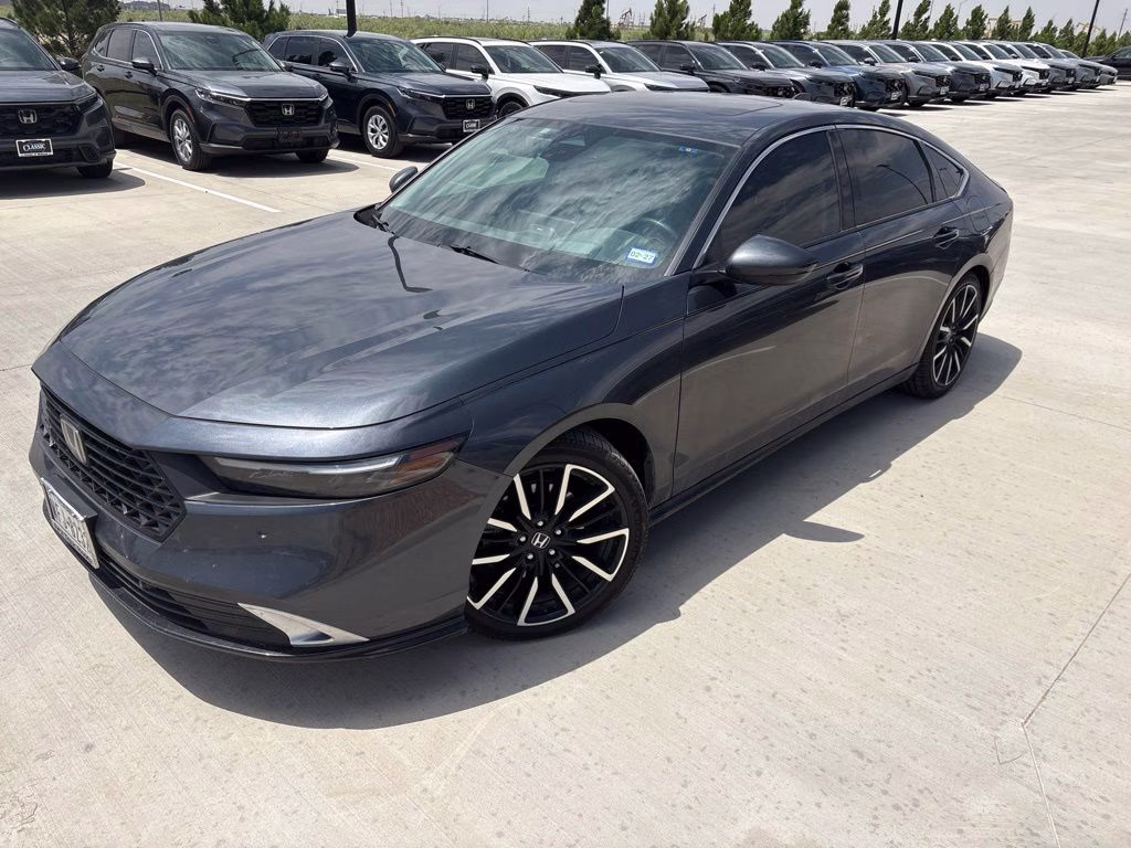 2025 Meteorite Gray Metallic Honda Accord Hybrid Touring FWD Sedan