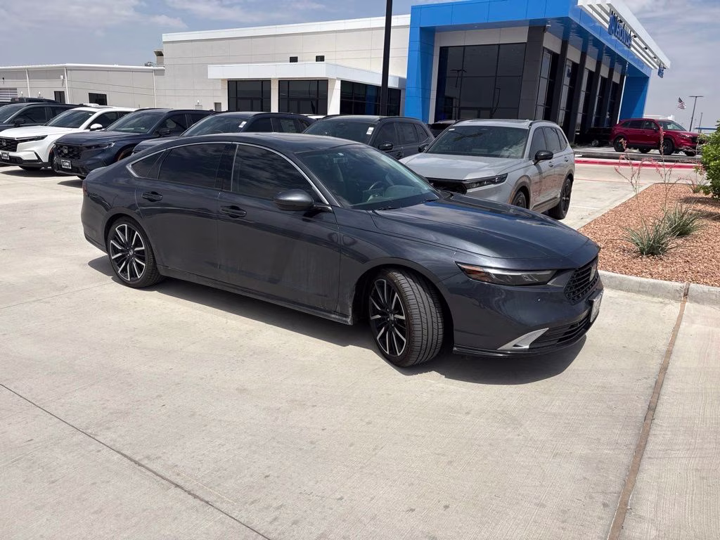 2025 Meteorite Gray Metallic Honda Accord Hybrid Touring FWD Sedan