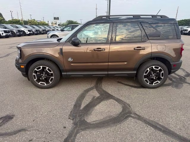 2022 Bronze Smoke Metallic Ford Bronco Sport Outer Banks 4X4 SUV