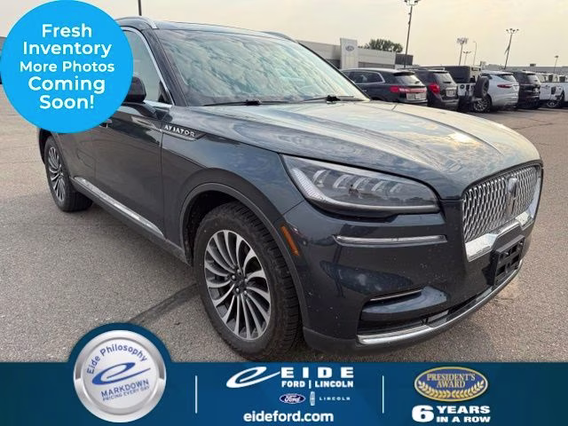 2023 Flight Blue Metallic Clearcoat Lincoln Aviator Reserve AWD SUV
