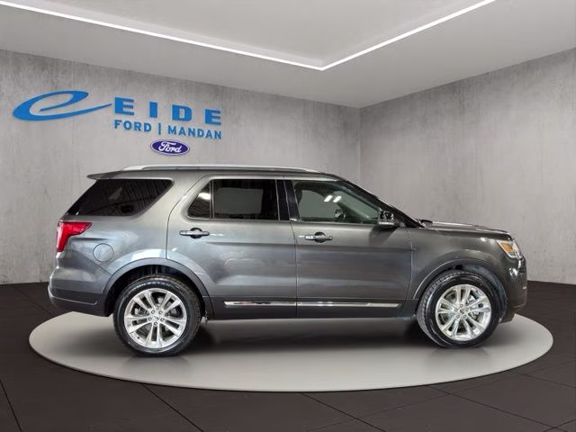2018 Magnetic Ford Explorer XLT 4X4 SUV