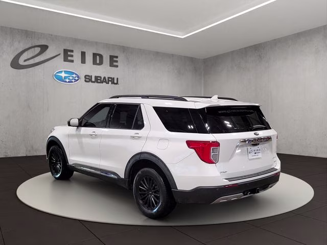 2020 Star White Metallic Tri-Coat Ford Explorer XLT 4X4 SUV