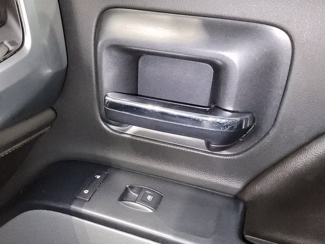 2016 Silver Ice Metallic Chevrolet Silverado 2500HD LTZ 4X4 Truck
