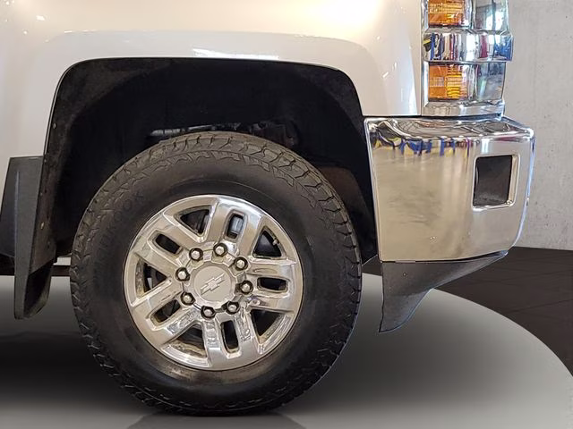 2016 Silver Ice Metallic Chevrolet Silverado 2500HD LTZ 4X4 Truck