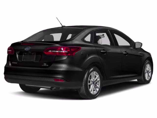 2015 Black Ford Focus SE FWD Sedan