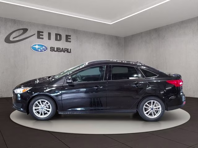2015 Tuxedo Black Ford Focus SE FWD Sedan