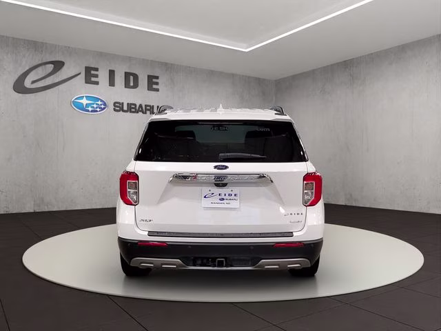 2020 Star White Metallic Tri-Coat Ford Explorer XLT 4X4 SUV