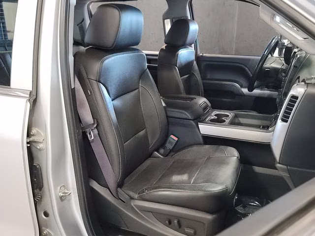 2016 Silver Ice Metallic Chevrolet Silverado 2500HD LTZ 4X4 Truck