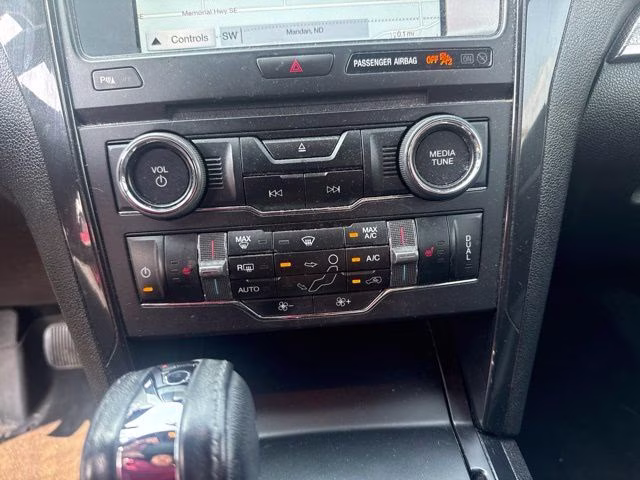 2018 Magnetic Ford Explorer XLT 4X4 SUV