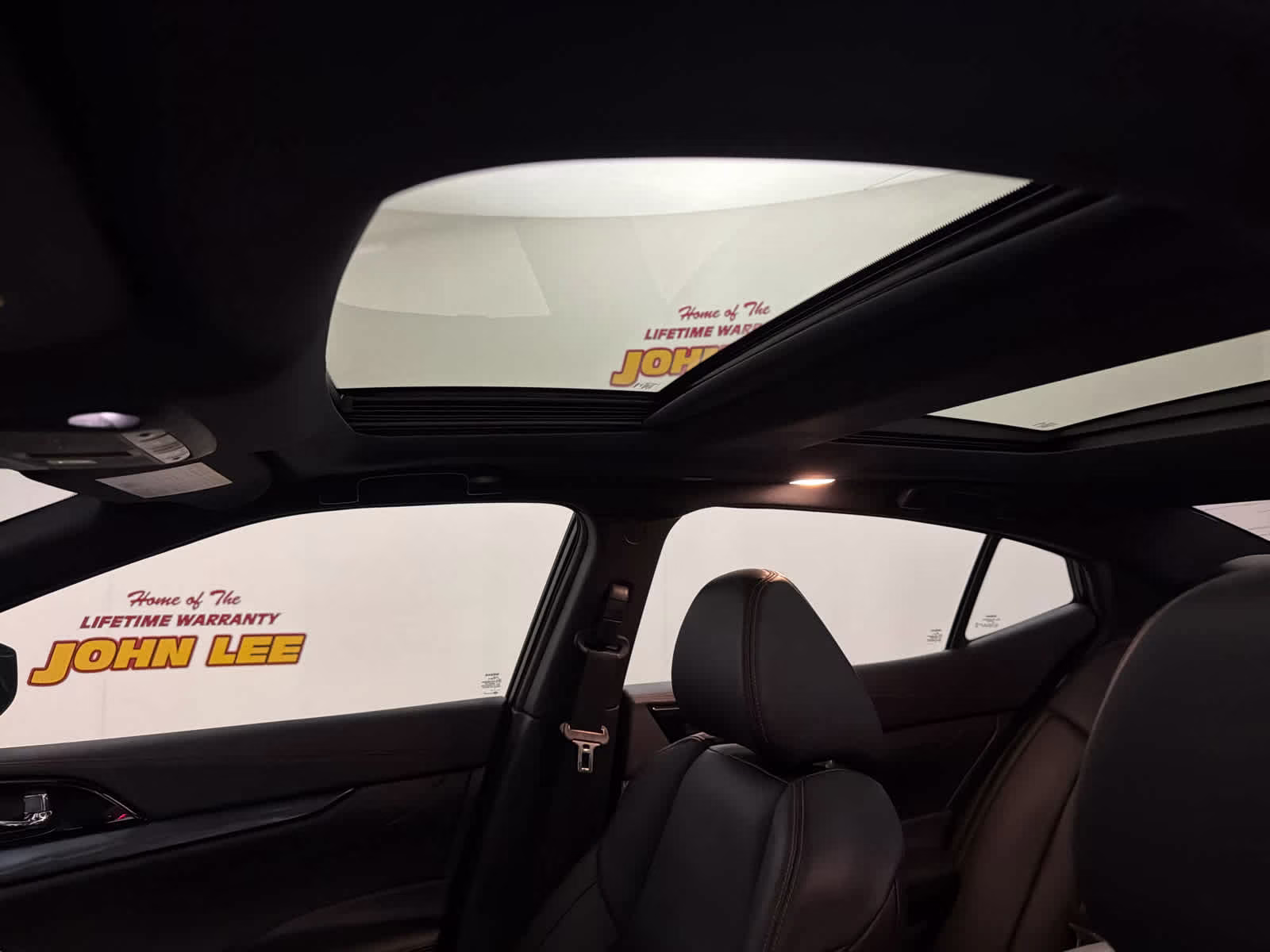 2023 Super Black Nissan Maxima SR FWD Sedan