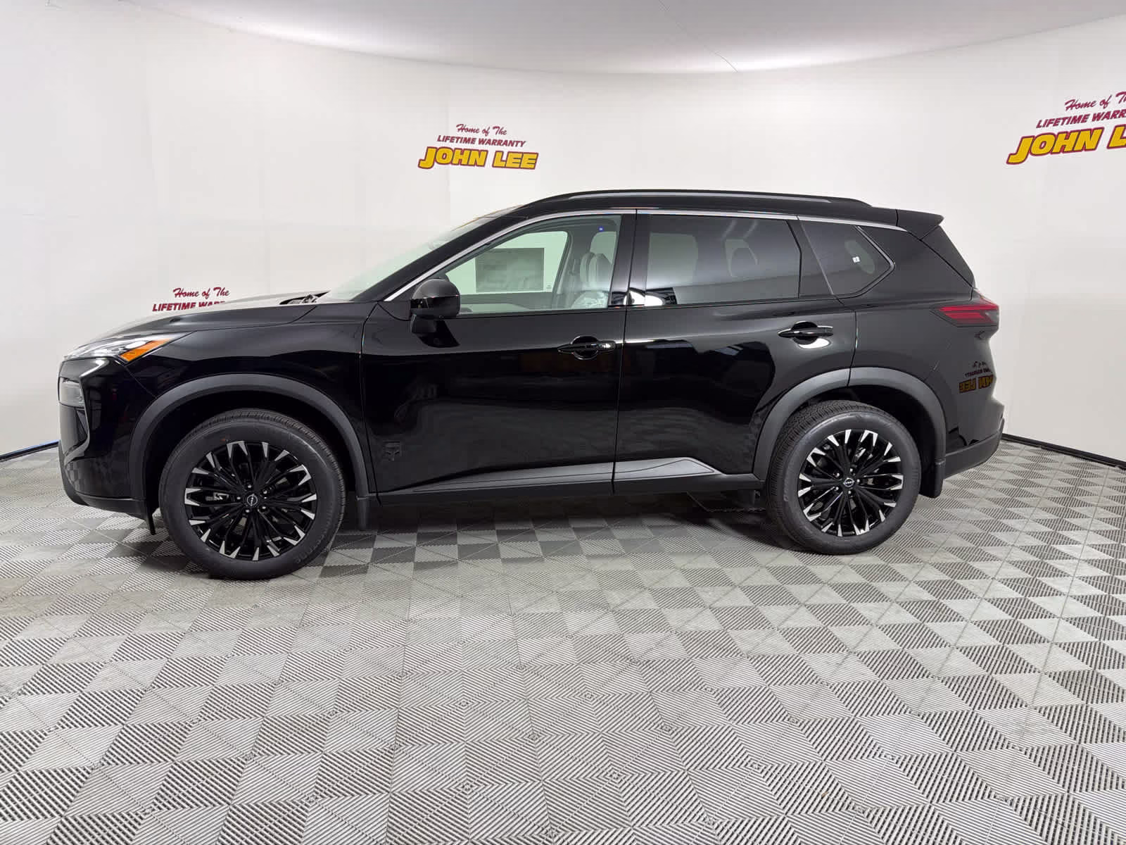 2026 Super Black Nissan Rogue Dark Armor FWD SUV