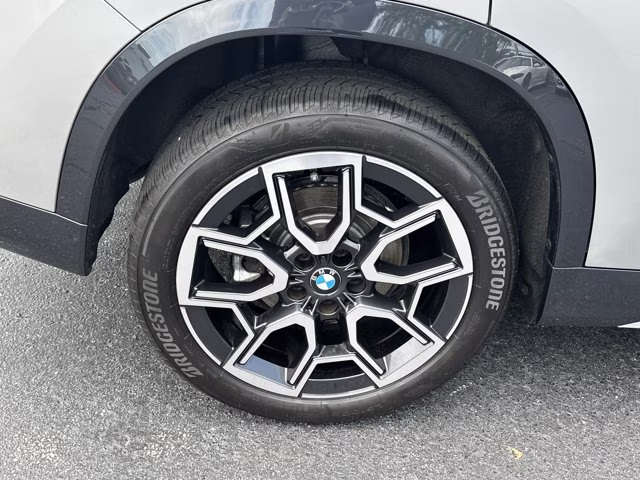 2026 Space Silver Metallic BMW X1 xDrive28i AWD SUV