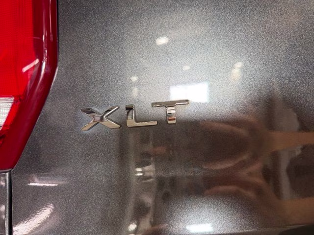 2018 Magnetic Ford Explorer XLT 4X4 SUV