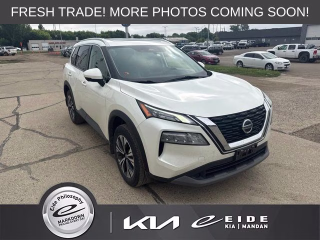 2021 Nissan Rogue SV AWD's photo