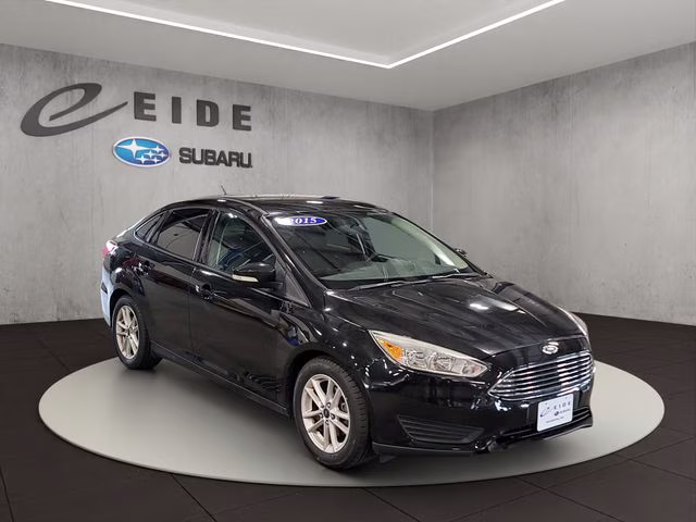 2015 Tuxedo Black Ford Focus SE FWD Sedan