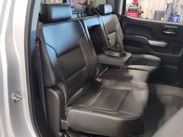 2016 Silver Ice Metallic Chevrolet Silverado 2500HD LTZ 4X4 Truck