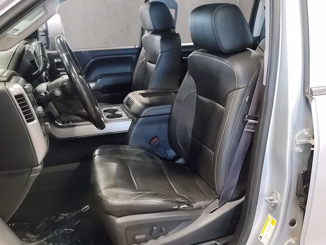 2016 Silver Ice Metallic Chevrolet Silverado 2500HD LTZ 4X4 Truck