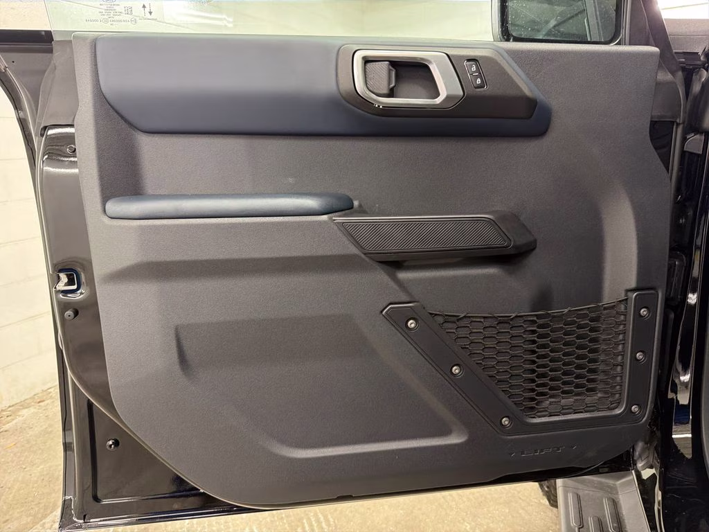 2026 SHADOW BLACK Ford Bronco Heritage Edition 4X4 SUV