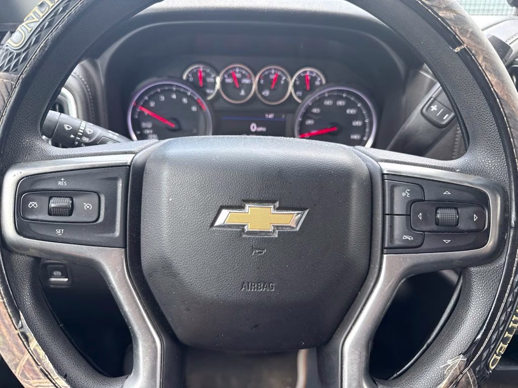 2020 Black Chevrolet Silverado 1500 LT 4X4 Truck