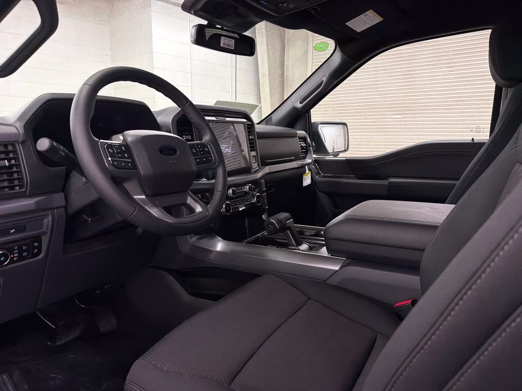 2026 AVALANCHE Ford F-150 XLT 4X4 Truck