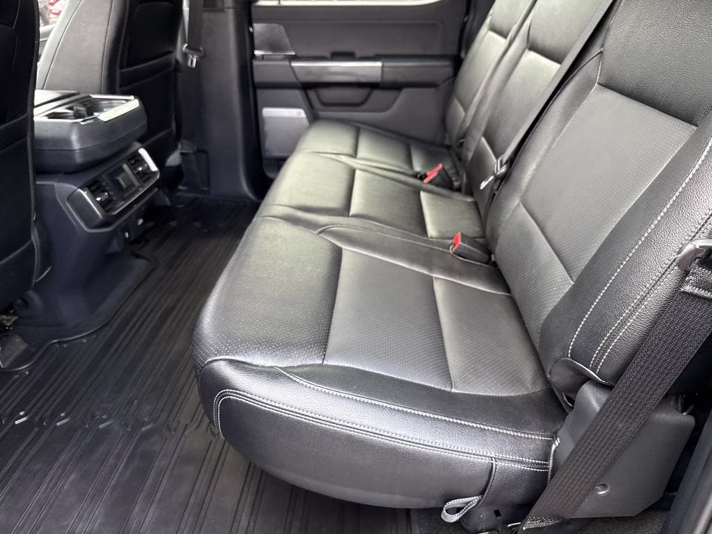 2023 Agate Black Metallic Ford F-150 XLT 4X4 Truck
