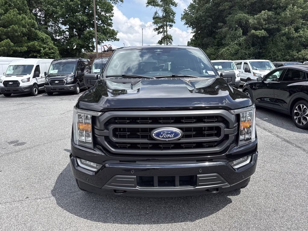 2023 Agate Black Metallic Ford F-150 XLT 4X4 Truck
