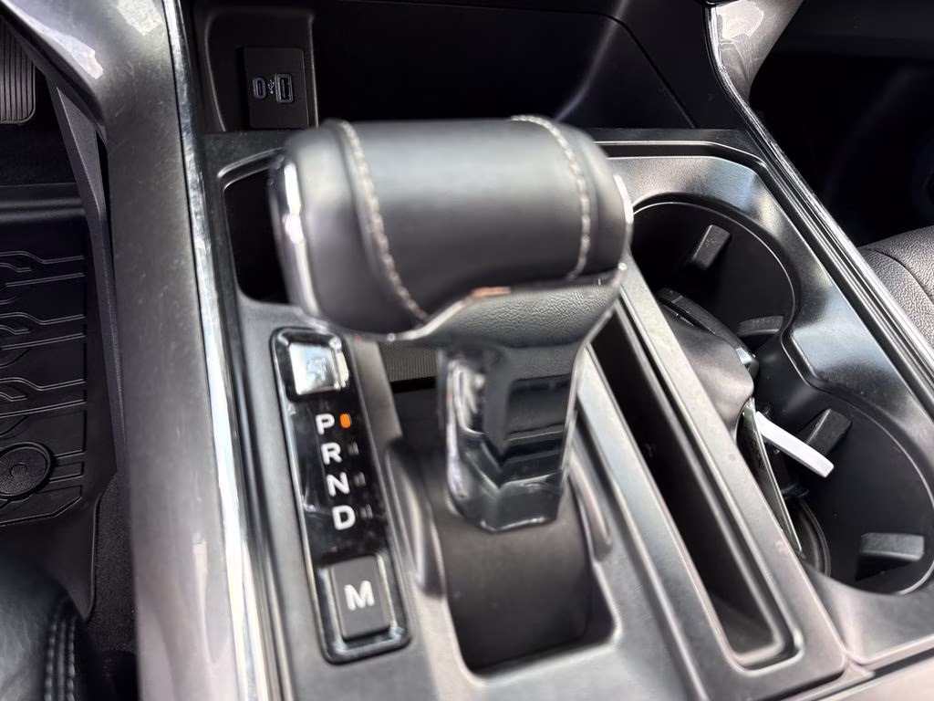2023 Agate Black Metallic Ford F-150 XLT 4X4 Truck
