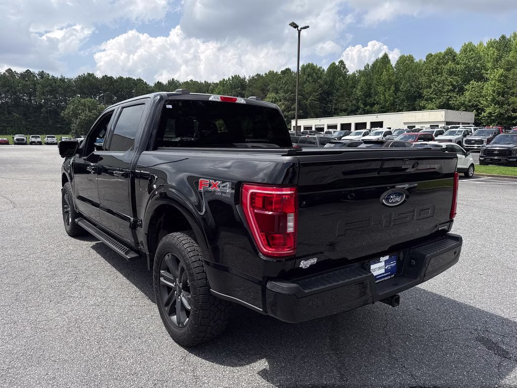 2023 Agate Black Metallic Ford F-150 XLT 4X4 Truck