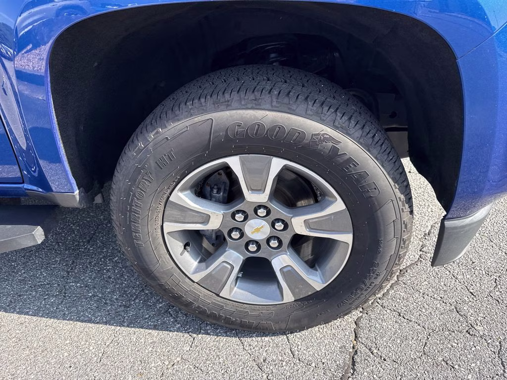 2018 Kinetic Blue Metallic Chevrolet Colorado Z71 RWD Truck