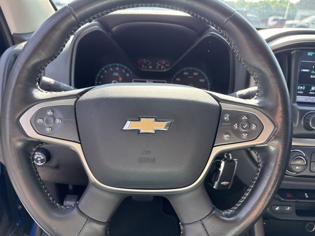 2018 Kinetic Blue Metallic Chevrolet Colorado Z71 RWD Truck