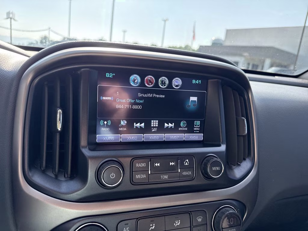 2018 Kinetic Blue Metallic Chevrolet Colorado Z71 RWD Truck