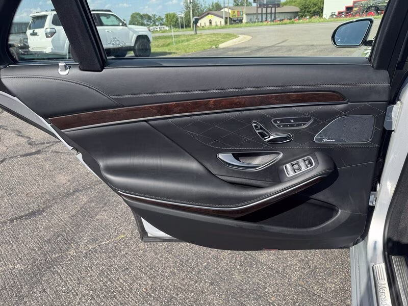 2019 Diamond Silver Metallic Mercedes-Benz S 450 4MATIC S 450 4MATIC AWD Sedan