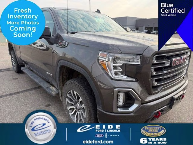 2020 GMC Sierra 4WD Crew Cab Standard Box AT4's photo