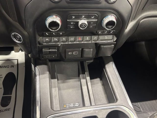 2020 Smokey Quartz Metallic GMC Sierra 1500 AT4 4X4 Truck