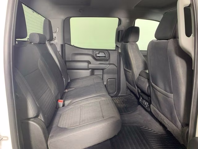 2019 Summit White Chevrolet Silverado 1500 LT 4X4 Truck