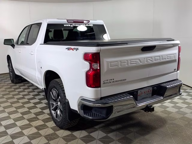 2019 Summit White Chevrolet Silverado 1500 LT 4X4 Truck