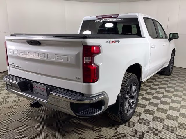 2019 Summit White Chevrolet Silverado 1500 LT 4X4 Truck