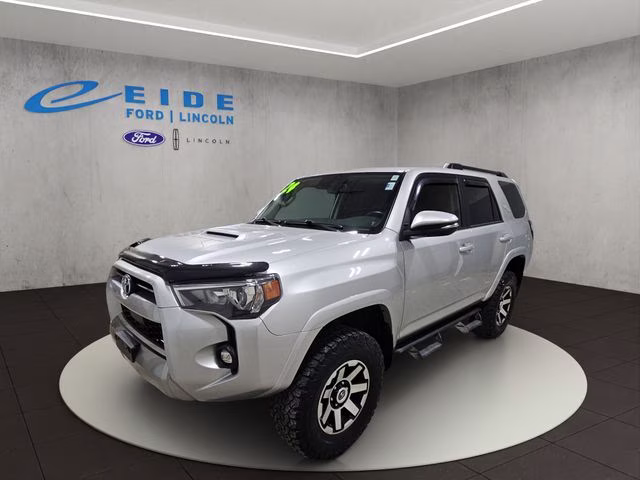 2024 Classic Silver Metallic Toyota 4Runner TRD Off-Road Premium 4X4 SUV