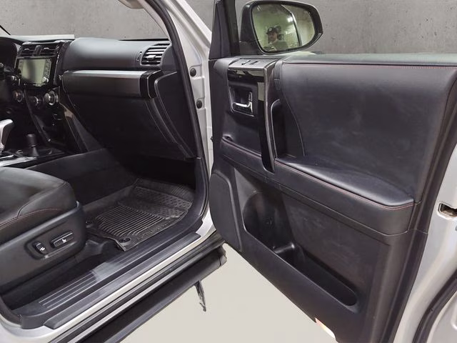 2024 Classic Silver Metallic Toyota 4Runner TRD Off-Road Premium 4X4 SUV