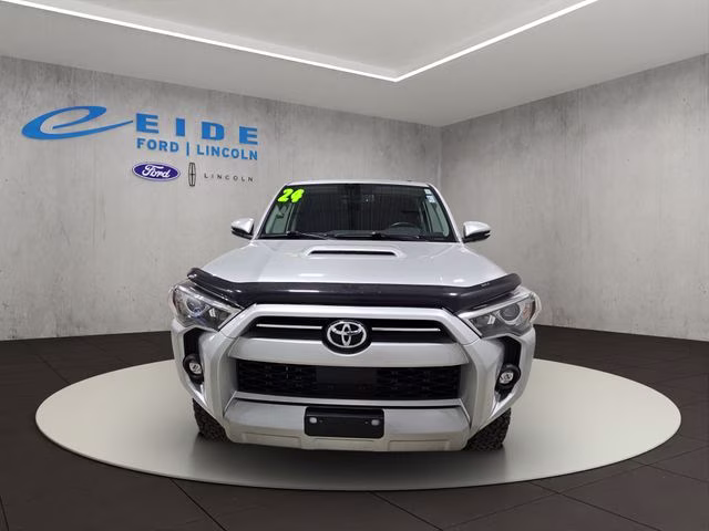 2024 Classic Silver Metallic Toyota 4Runner TRD Off-Road Premium 4X4 SUV