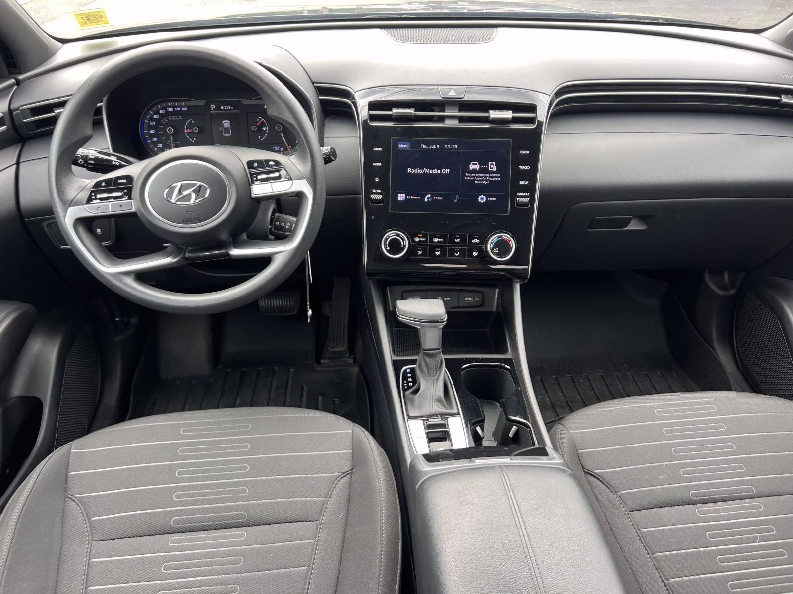 2024 Hyundai Santa Cruz SE - Photo 12