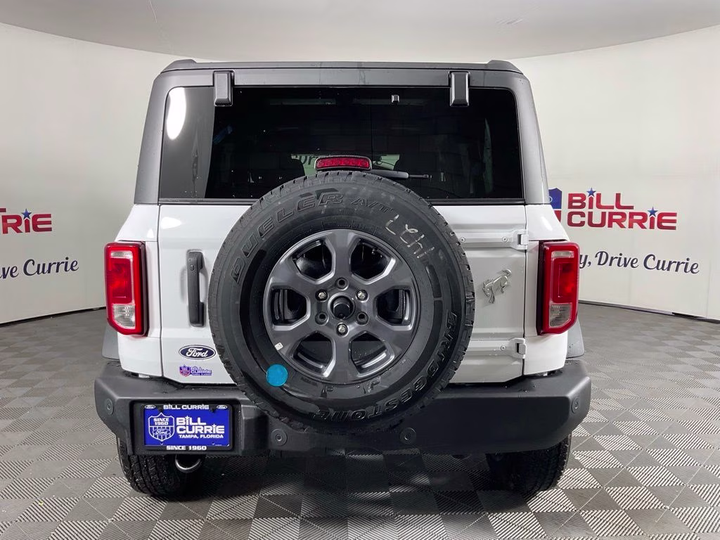 2026 Oxford White Ford Bronco Big Bend 4X4 SUV