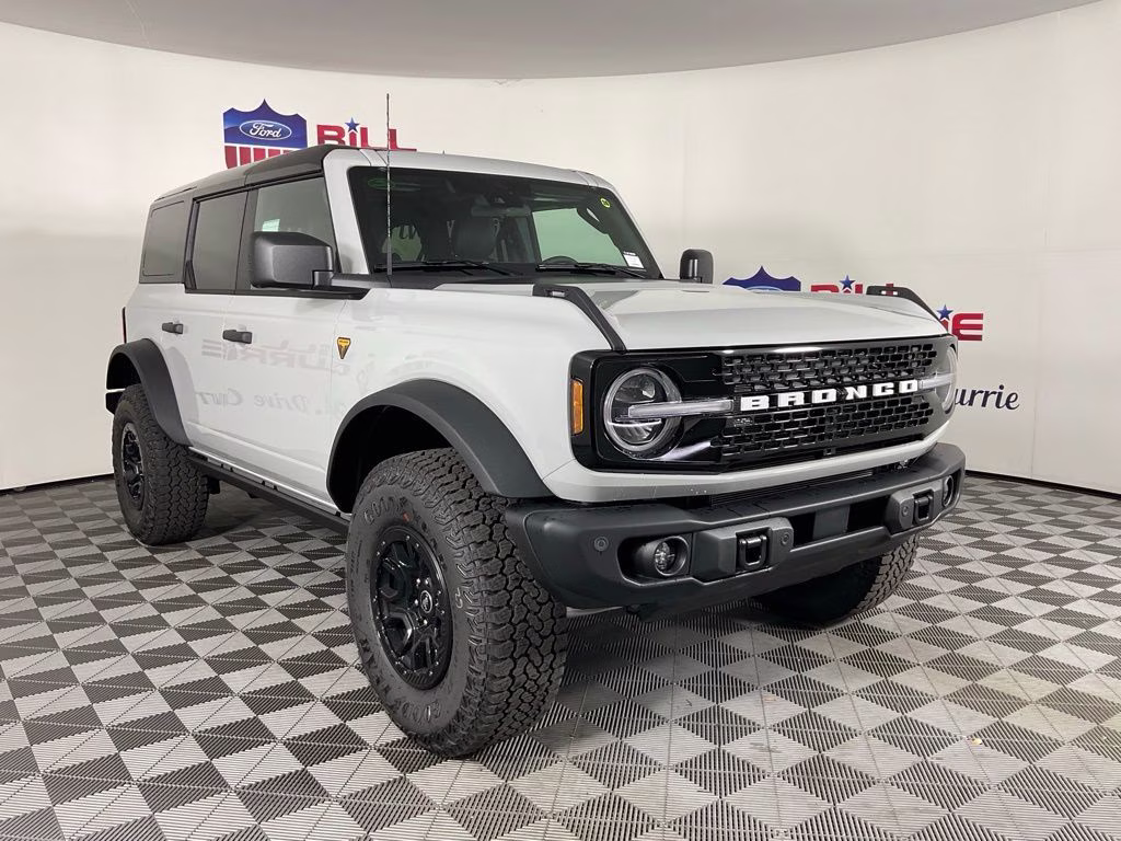 2026 Avalanche Ford Bronco Badlands 4X4 SUV
