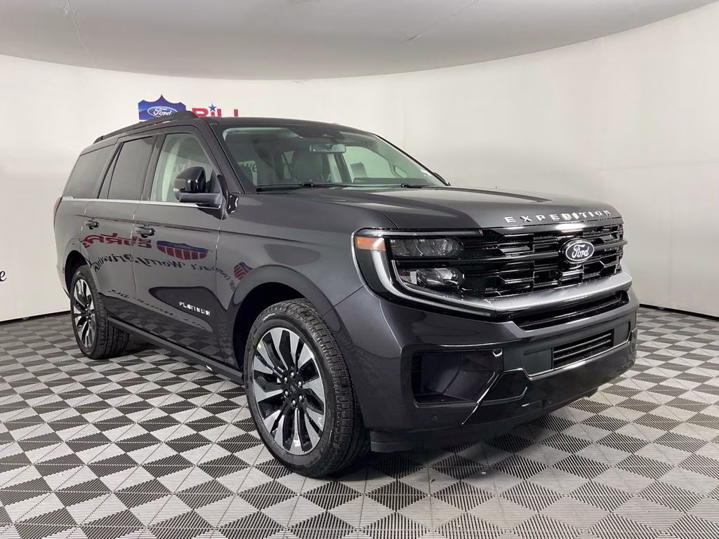 2027 Gray Metallic Ford Expedition Platinum 4X4 SUV