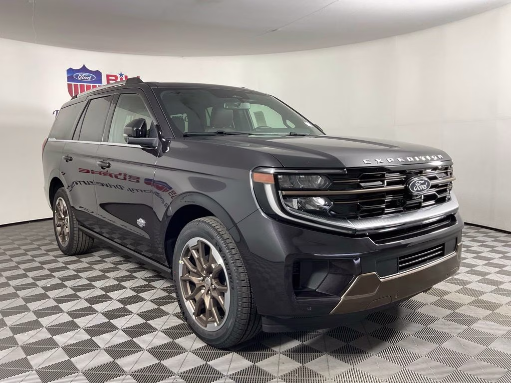 2027 Gray Metallic Ford Expedition King Ranch 4X4 SUV