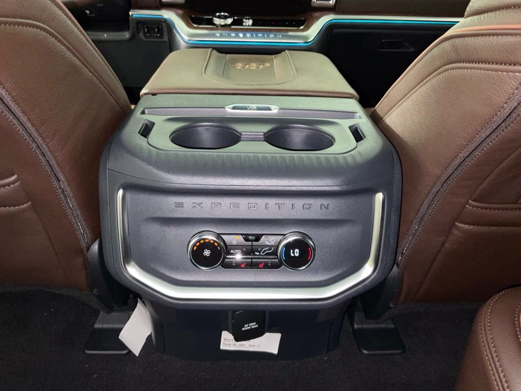 2027 Gray Metallic Ford Expedition King Ranch 4X4 SUV