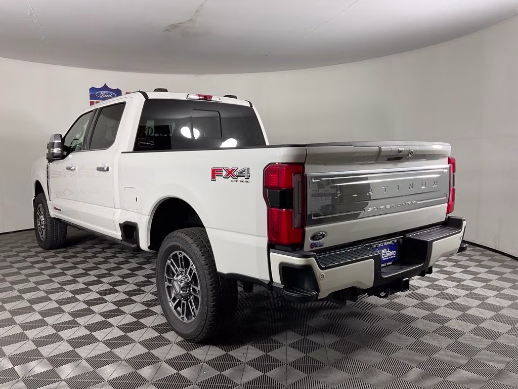 2026 White Metallic Ford Super Duty F-250 SRW Platinum 4X4 Truck