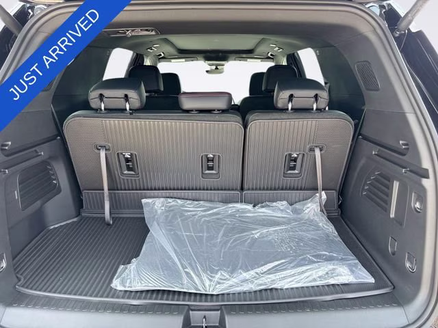 2026 Mosaic Black Metallic Chevrolet Traverse Z71 AWD SUV