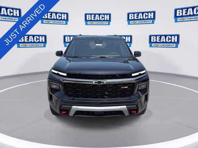 2026 Mosaic Black Metallic Chevrolet Traverse Z71 AWD SUV