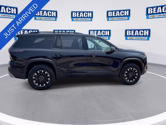 2026 Mosaic Black Metallic Chevrolet Traverse Z71 AWD SUV